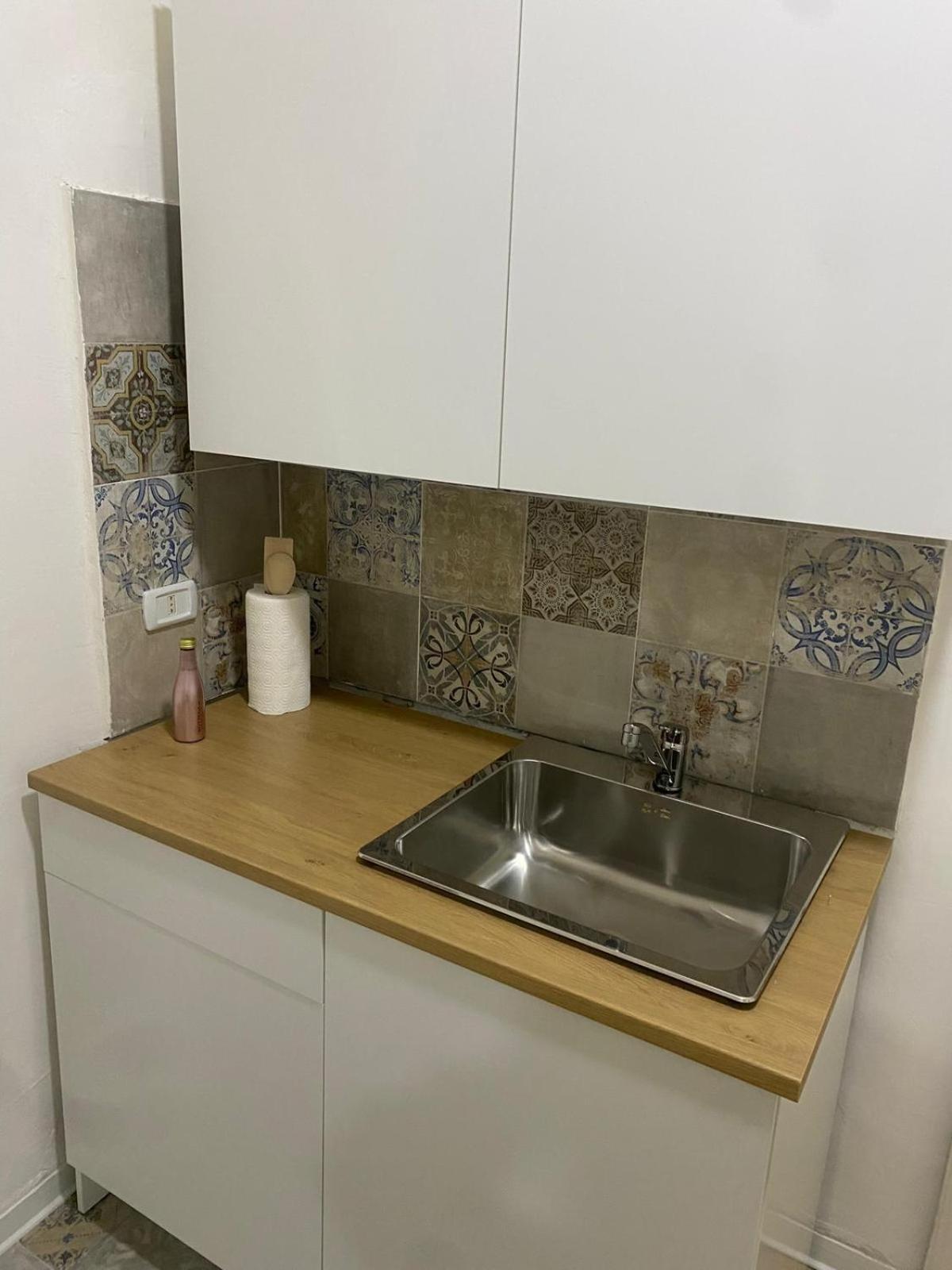 Home Rebecca Неаполь Екстер'єр фото