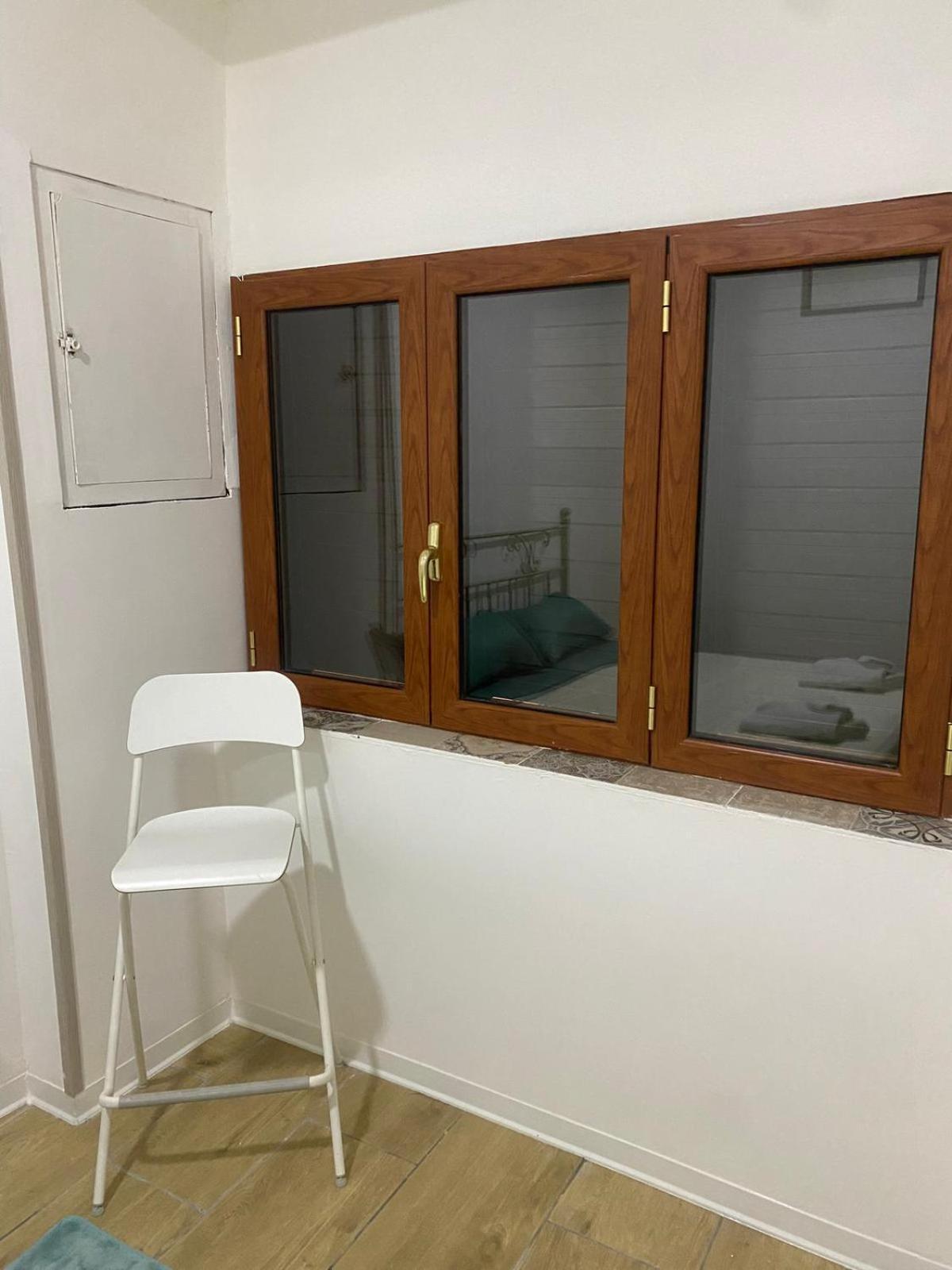 Home Rebecca Неаполь Екстер'єр фото