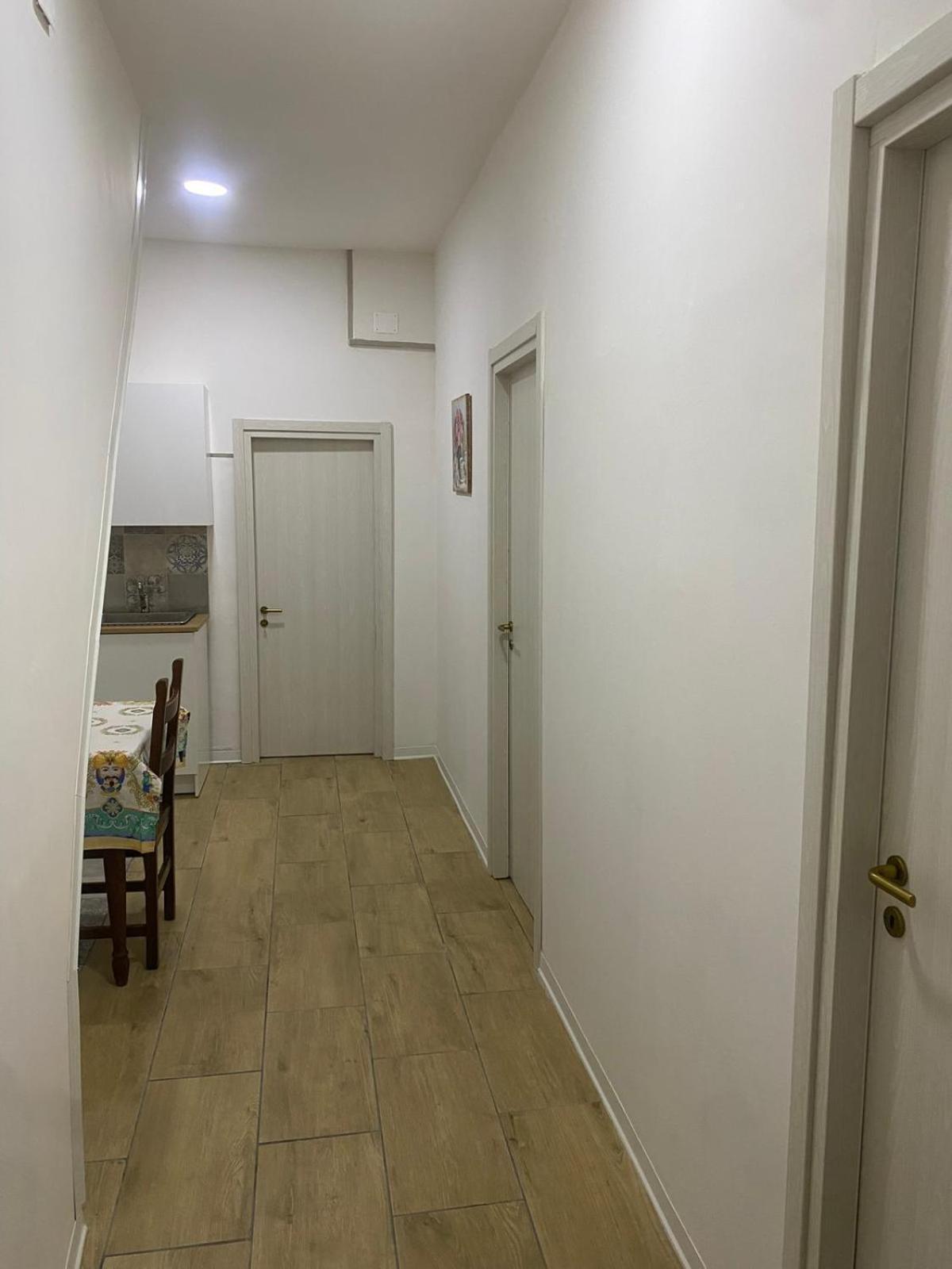 Home Rebecca Неаполь Екстер'єр фото